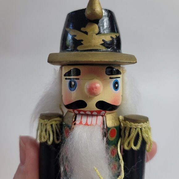 Vintage Santa's Workbench Nutcracker Toy Soldier in Uniform with Drums - Picture 4 of 11